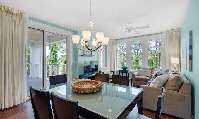 Baytowne Wharf Condo | ☀️Corner Unit-Bayside -Fab Amenities-Elation Escapes☀️