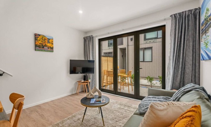 Arthur's Point House | Coronet Escape | Townhouse