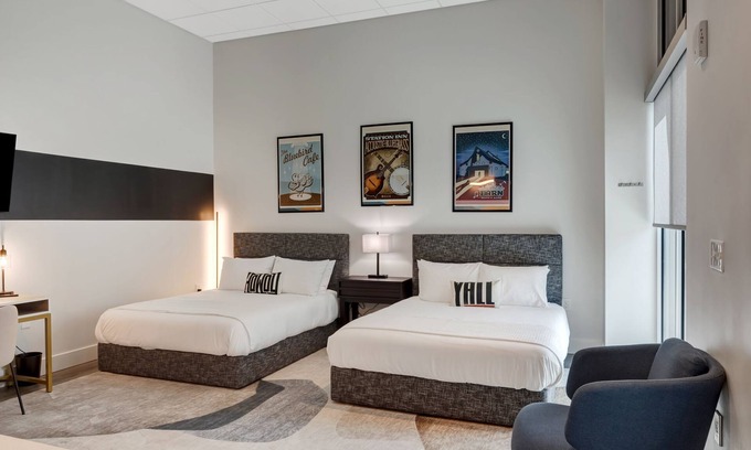 Donelson Apartment | Corporate Suite: Two Queen Edition