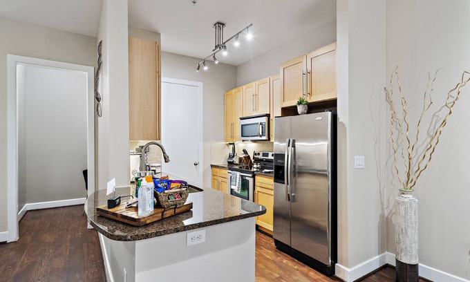 Memorial Apartment | Corporate work space, pool, cabanas, located in City Centre!