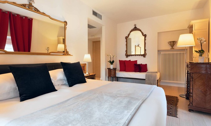 Roman Quarter House | Corte Realdi Luxury Rooms - Torino
