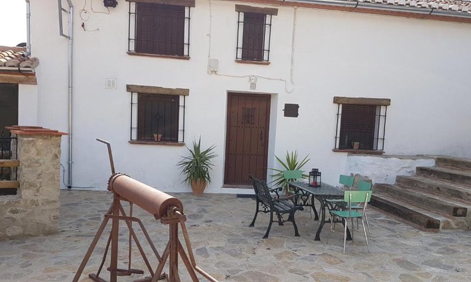 Montecorto Ski Chalet | cortijo la laguna