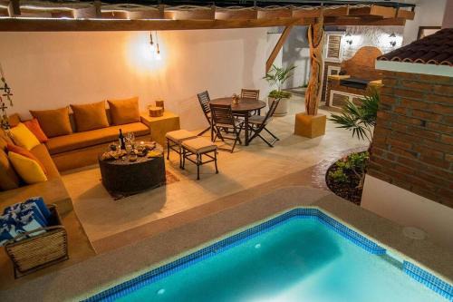 La Paz House | Costa Azul House