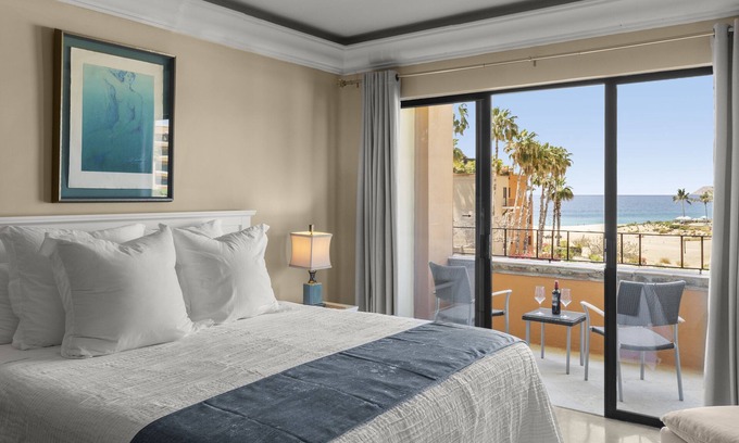 San Jose del Cabo Condo | Costa Caracol Gorgeous Ocean View Condo 1BR/1BA