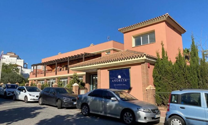 Torre de Benagalbon Apartment | Costa del Golf