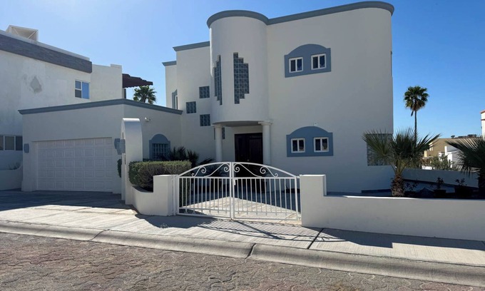 Puerto Penasco House | Costa Diamante E10 Beach House on Sandy Beach with Community Pool & Hot Tub