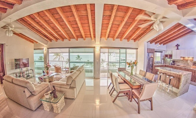 Bucerias House | Costa Dorada - Beachfront Penthouse in Bucerias Golden Zone