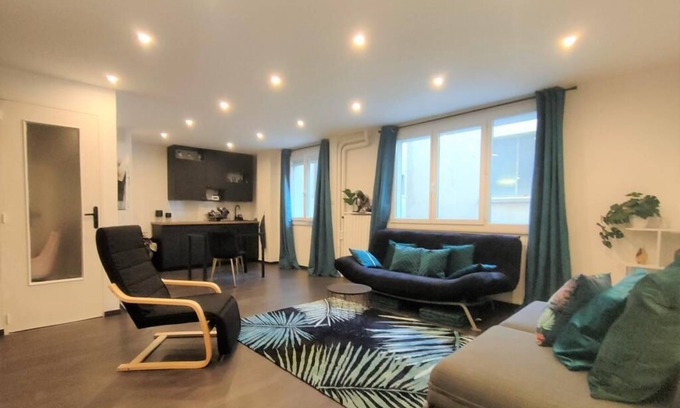 7th Arrondissement Apartment | Coste Investissement - Le petit Catalan