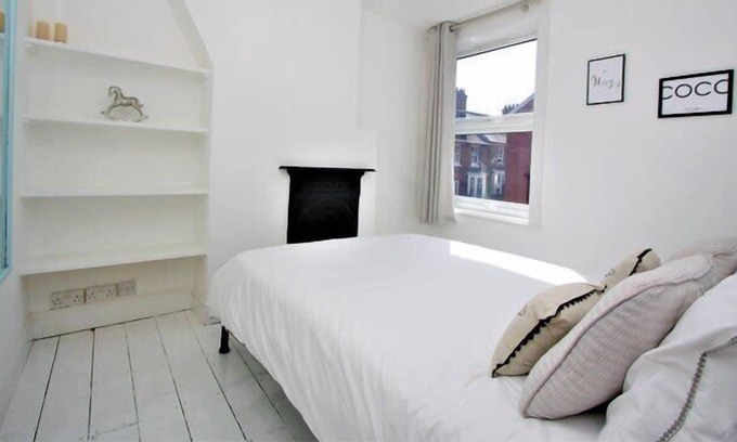 Bury St Edmunds House | Cosy 2 bedroom Victorian townhouse in the town Centre