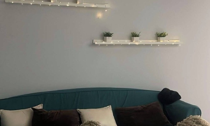 Maadi Apartment | COSY 2-BEDROOM STUDIO IN DEGLA: private entrance and garden in central location