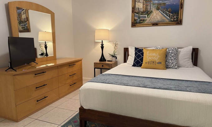 Juno Ridge House | Cosy 2-bedroom *near intercoastal and the beaches*
