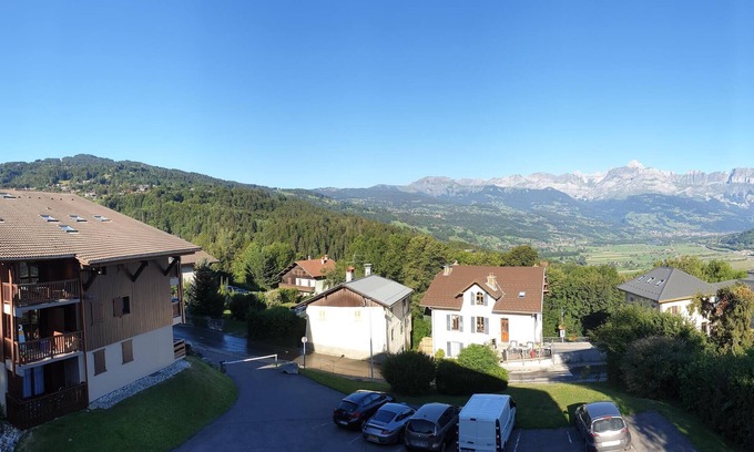 Saint-Gervais-les-Bains Apartment | Cosy apartment sleeps 4, sleeps 4