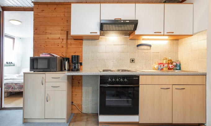 Ellmau Apartment | Cosy apartment, 170m to the ski bus