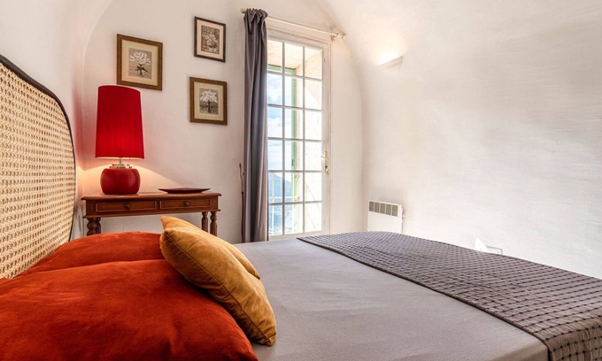 SantʼAntonino Apartment | Cosy apartment for 6 people with WIFI, TV, terrace, panoramic view and parking