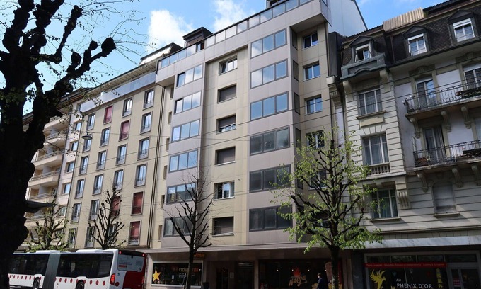 Fribourg Apartment | Cosy apartment for 4 guests with WIFI, TV, patio and parking