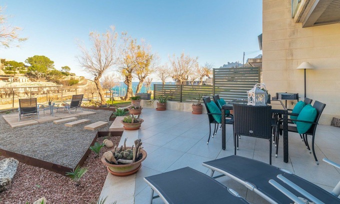 Cala Carbo Apartment | Cosy apartment for 4 guests with A/C, WIFI, TV and patio