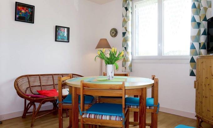 Goulien Apartment | Cosy apartment for 4 guests with WIFI, TV and pets allowed