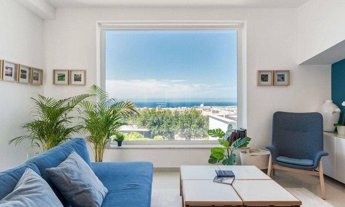 Cinisi Apartment | Cosy apartment for 4 guests with WIFI, A/C, TV and terrace