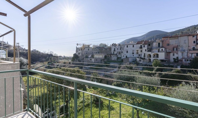 Boissano Apartment | Cosy apartment for 4 people with A/C, WIFI, balcony and parking
