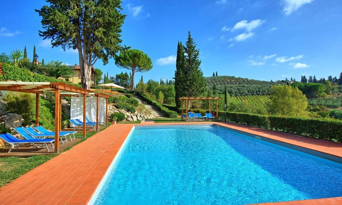 Certaldo Apartment | Cosy apartment for 6 people with pool, A/C, WIFI, TV and panoramic view, close to San Gimignano