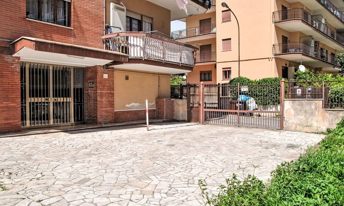 Formia Apartment | Cosy apartment for 8 guests with A/C, WIFI, TV, balcony and pets allowed