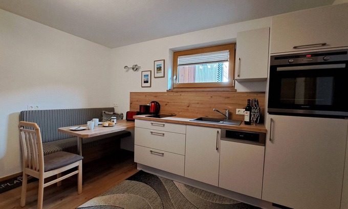 Niederau Apartment | Cosy apartment for 8 people with WIFI, TV, balcony and parking