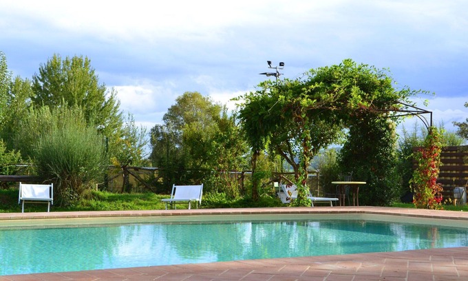 Monteleone d'Orvieto Apartment | Cosy apartment for 6 people with WIFI, pool, TV, terrace and parking