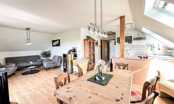 Frankenau House | Cosy apartment in villa for 4 people with WIFI, TV and terrace