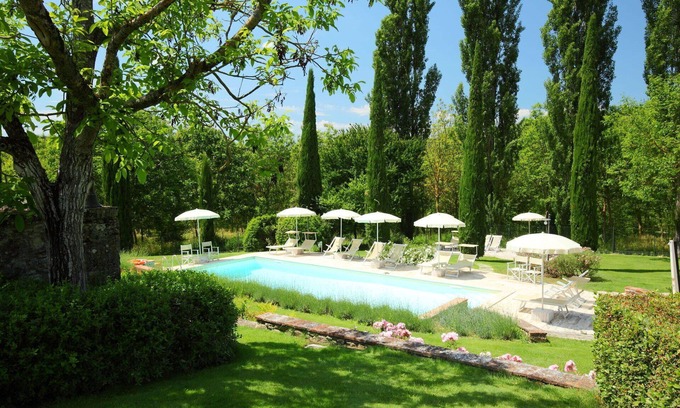 Rapolano Terme Villa | Cosy apartment in villa for 4 guests with pool, WIFI, TV, patio and parking