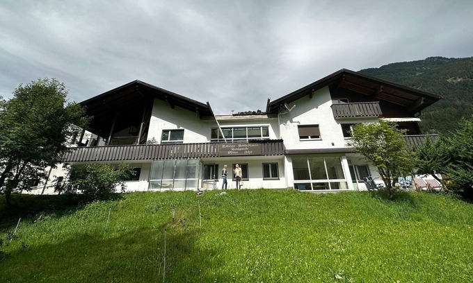 Sankt Gallenkirch Apartment | Cosy apartment in Gortipohl with garden