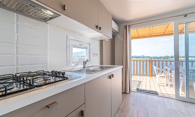 Fertilia House | Cosy apartment in villa for 6 people with pool, A/C, WIFI, TV and terrace