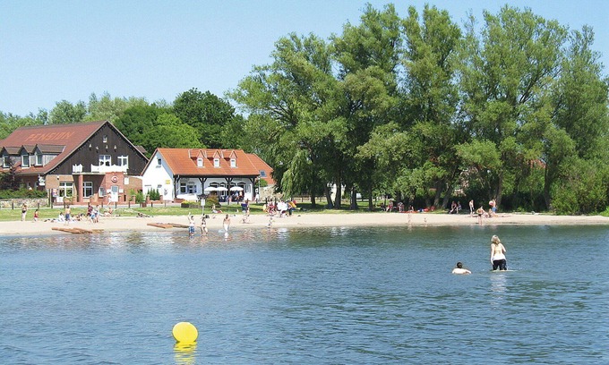 Verchen House | Cosy apartment in villa for 4 guests with WIFI, TV, patio and pets allowed