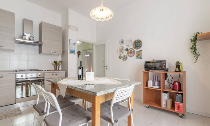 Porto Recanati Apartment | Cosy apartment for 6 guests with WIFI, TV, terrace and panoramic view