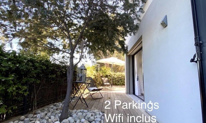 Le Lavandou Apartment | Cosy apartment on St Clair beach in Le Lavandou