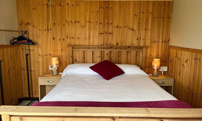 Carrigans Cabin | Cosy Cabin and Spa