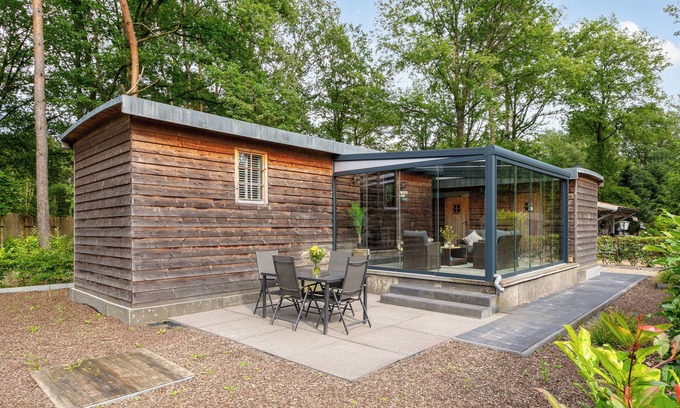 Zutendaal House | Cosy chalet in the middle of the woods