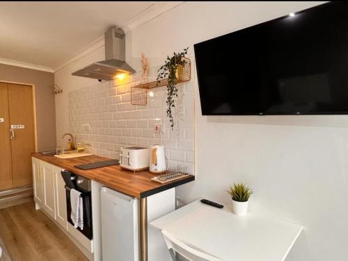 Newark upon Trent Apartment | Cosy & Convenient space near M1, EM Airport & City