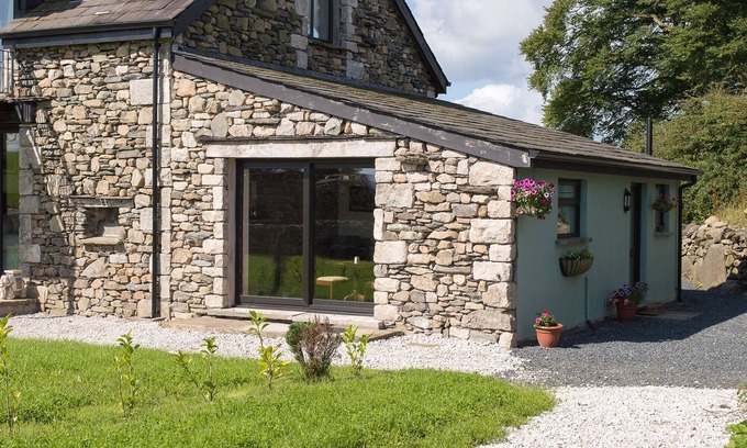 Kendal Apartment | Cosy Cottage with a lovely country feel on the edge of the Lake District