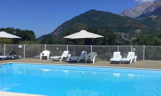 Giez Apartment | Cosy du Birdie Logement 4 pers avec piscine