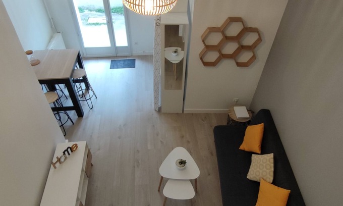 Downtown Angers Apartment | Cosy duplex⭐Hyper-centre⭐ Railway station ⭐WIFI