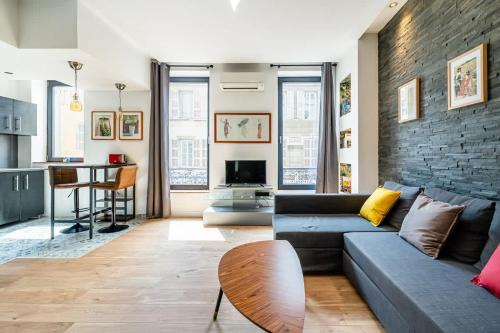 La Castellane Apartment | Cosy et spacieux T2 en ville - paradis centre-ville