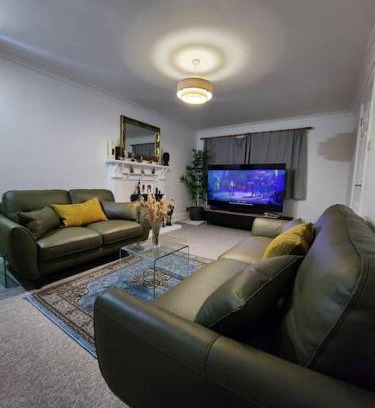 Buckingham House | Cosy family home in Buckingham