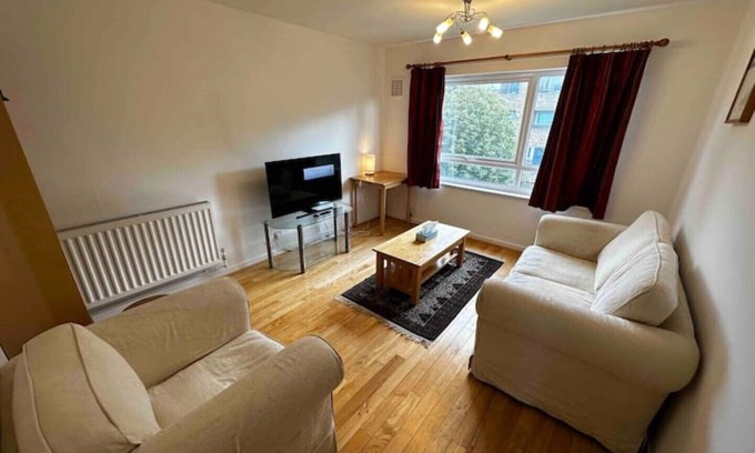Wandsworth Apartment | Cosy newly refurbished maisonette apartment