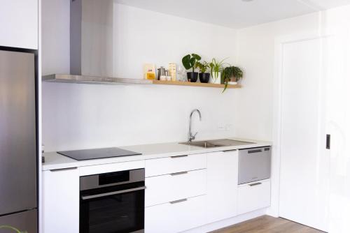 Kawarau Falls Apartment | Cosy Retreat, Pets Welcome!