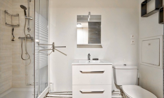 Quartier de la Chapelle Apartment | Cosy Studio Avec Parking au Sous-sol