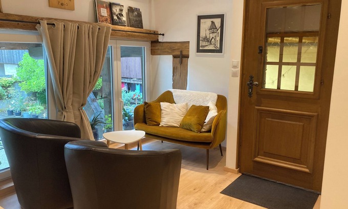 Guemar House | Cosy studio for 2 people, beautiful residence in central Alsace, with kitchen and wifi