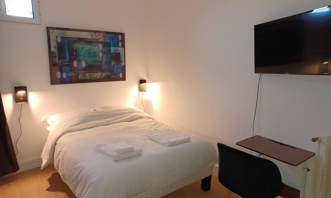 Vanves Apartment | Cosy studio Parc des expositions