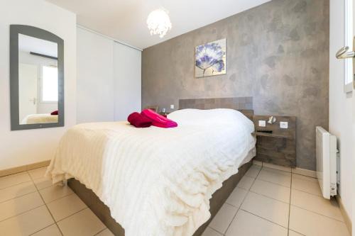 Ondres Apartment | Cosy T3, piscine, proche mer
