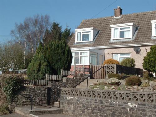 Battle Bed & Breakfast | Cosy Twin Room in Brecon