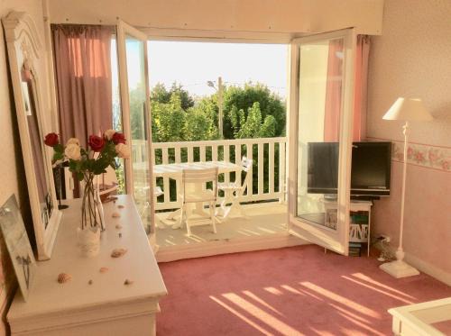 Trouville-sur-Mer Apartment | Coté Plage - Magnifique Appartement de charme à Trouville sur Mer - Linge - Lit fait - Parking - WIFI - Classé par l'office du tourisme